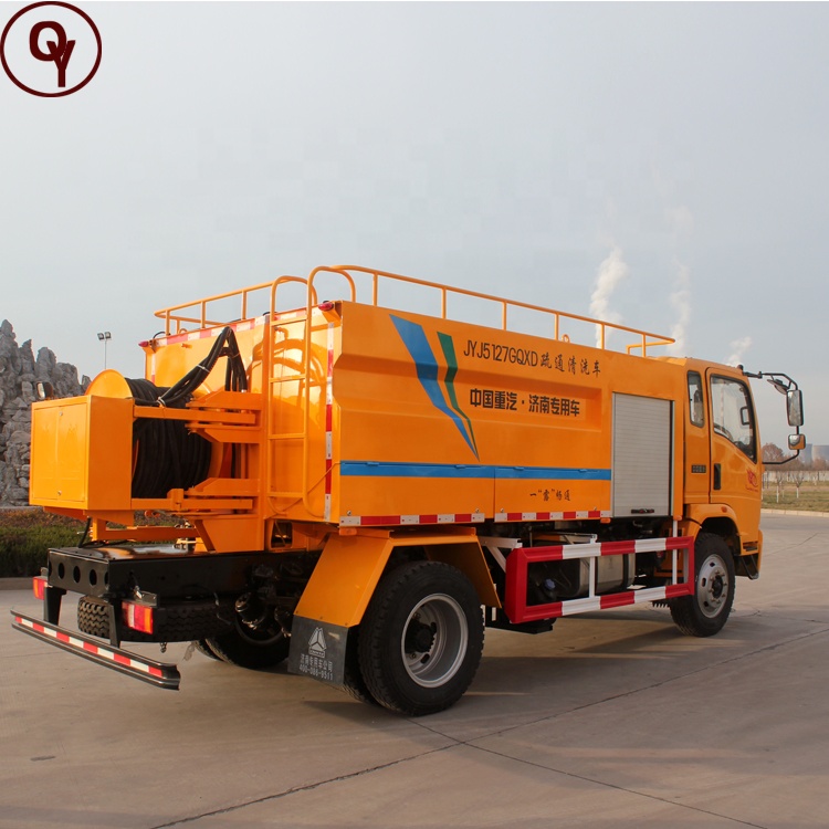 Sinotruk 4x2 Howo новый дизайн используется вакуумный насос всасывания сточных вод