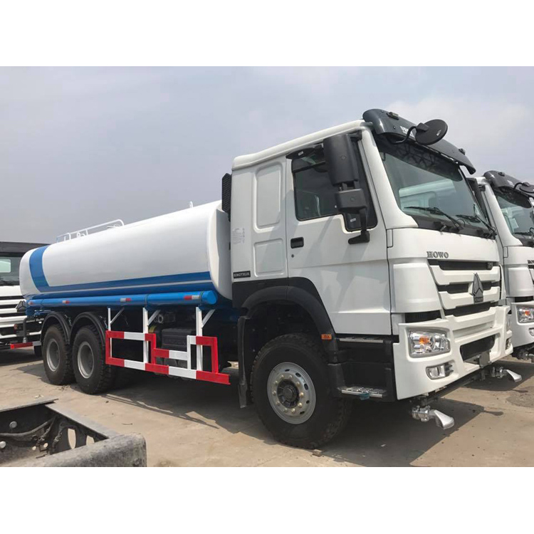 Китай HOWO 6x4 15000L 20000 литров водный грузовик на продажу