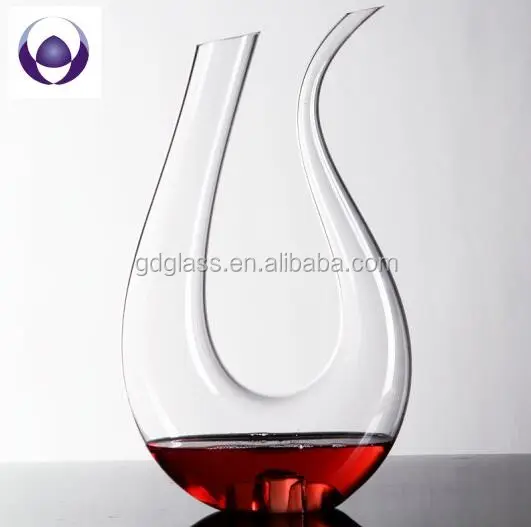 Various Friendly Glass Old-fashioned Hand Made Glass Wine Decanter