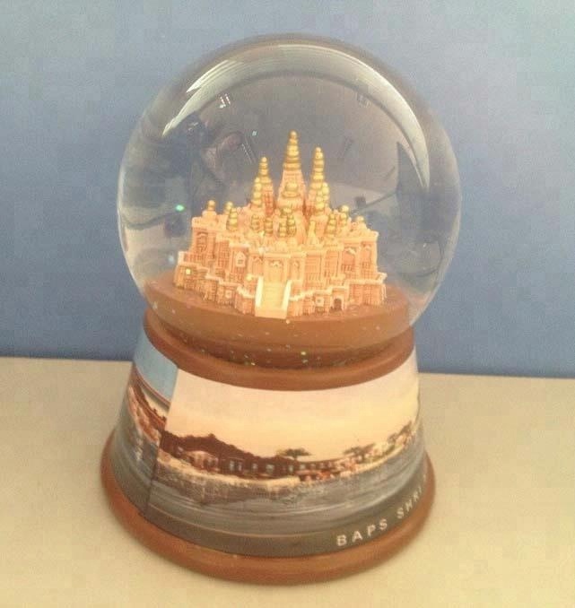 3D строительный Снежный шар из смолы на заказ