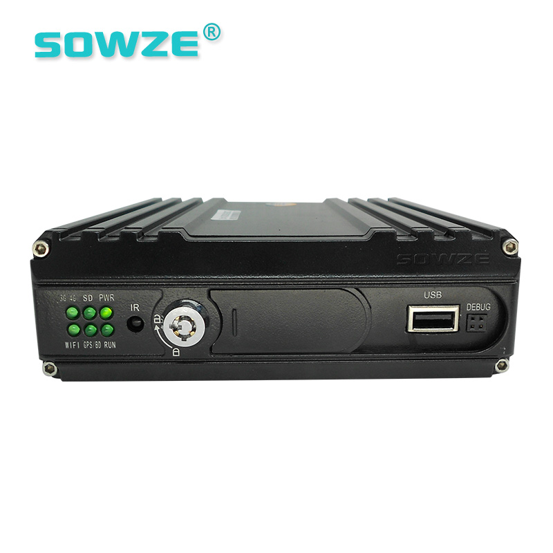 4CH 720 P мобильный видеорегистратор MDVR H.264 автомобиля видеорегистратор с 4CH видео вход 1CH видео выход