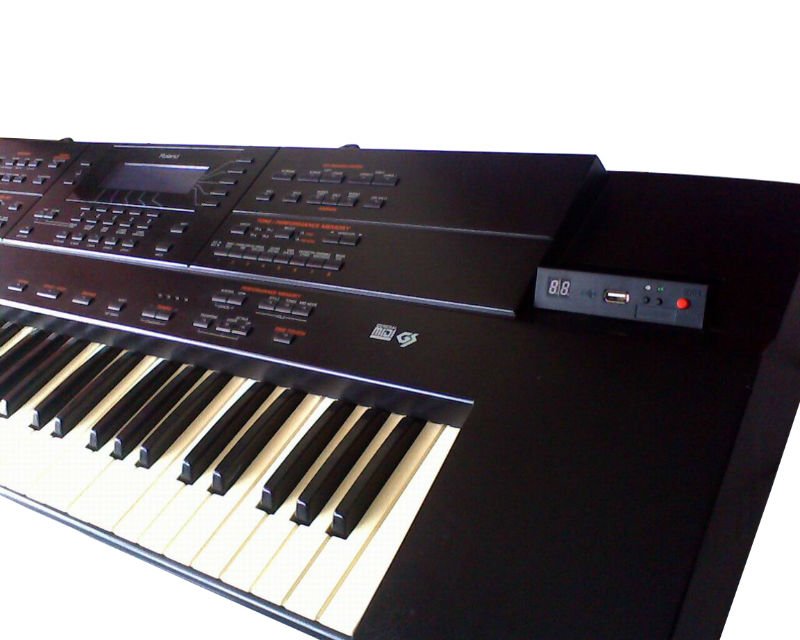 Флоппи-эмулятор usb, используемый для музыкальных инструментов Yamaha/Korg/Roland