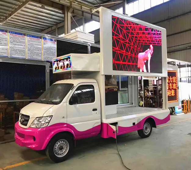 Small Size Foton 4x2 Mobile LED Billboard Truck with Screen Hydraulic Lifting