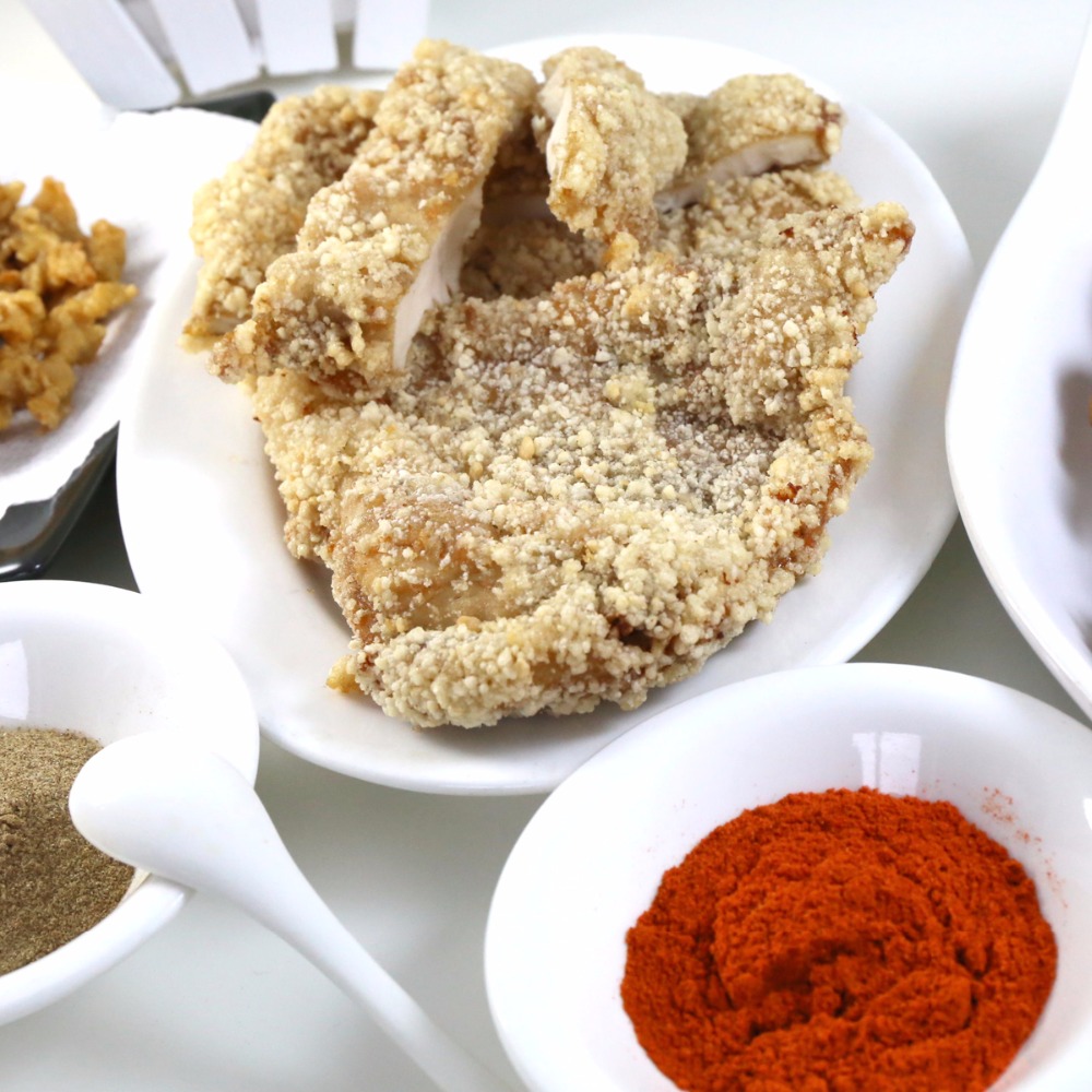 Ночной тайваньский рынок, жареная курица, маринадный порошок