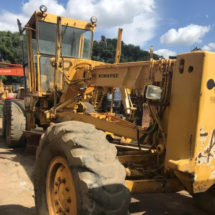 Горячая Распродажа, б/у автогрейдер Komatsu GD511 в наличии/меньше условия работы