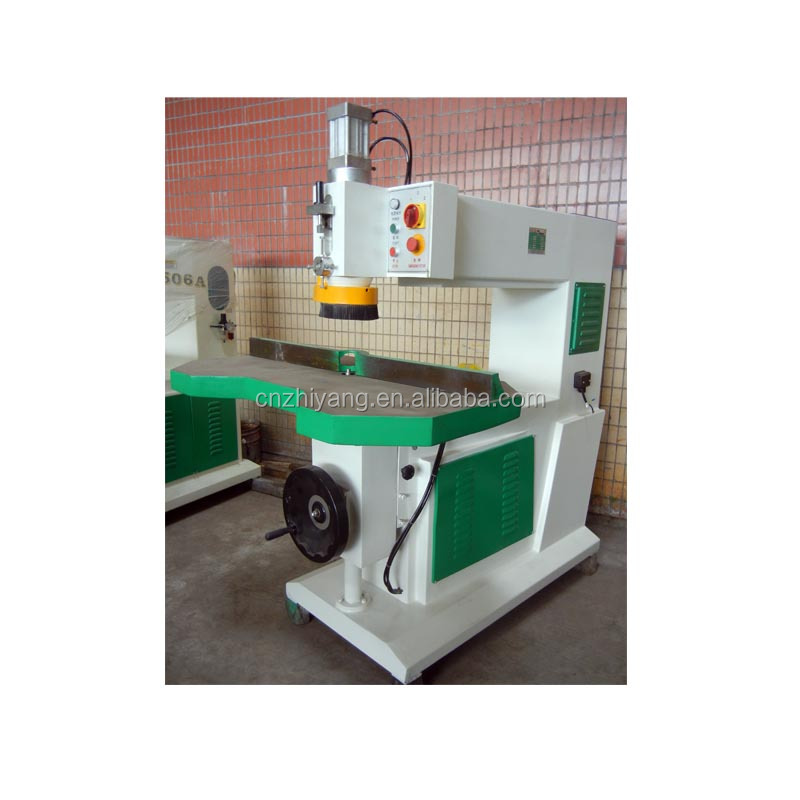 Мостовой фрезерный станок cnc router