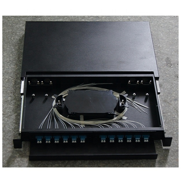 Fiber Patch Panel 12 port LC Duplex 9/125 um single mode FULL equipped with pigtails with adapters and necessary accessories