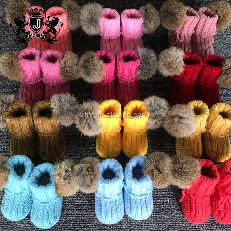 Различные цвета babyshoes мех кролика мяч крючком вязать для маленьких девочек обувь