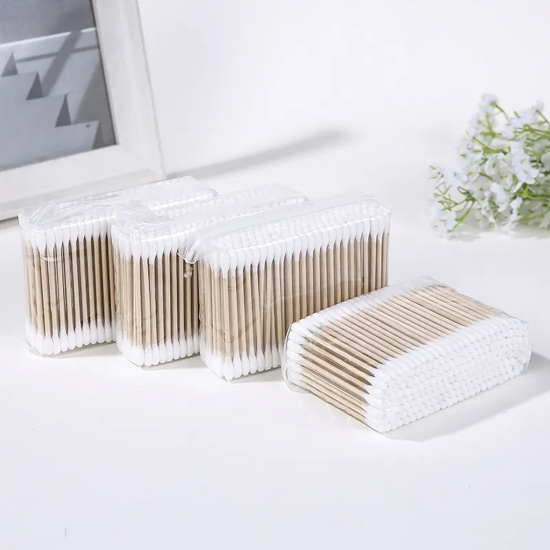 High Quality 200PCS Wooden Stick Cotton Buds in Poly Bag