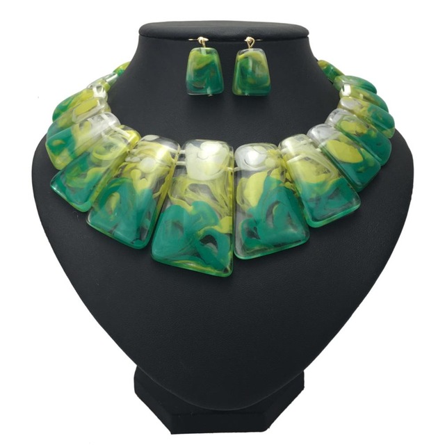 Бохо большой размер окраска Смола ожерелье набор Statement Jewelry элегантная циркониевая подвеска серьги-гвоздики с геометрическим рисунком колье Модный комплект