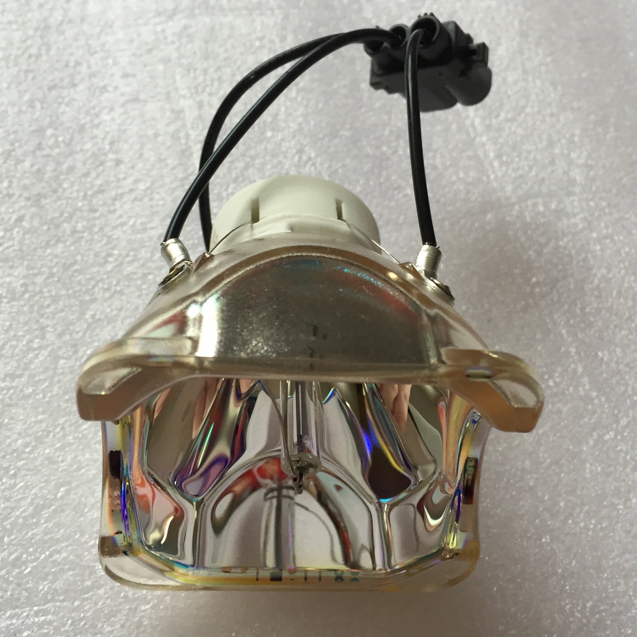 Оригинальный проектор лампа POA-LMP111 для SANYO PLC-XU106/PLC-XU111/PLC-XU115/PLC-XU116