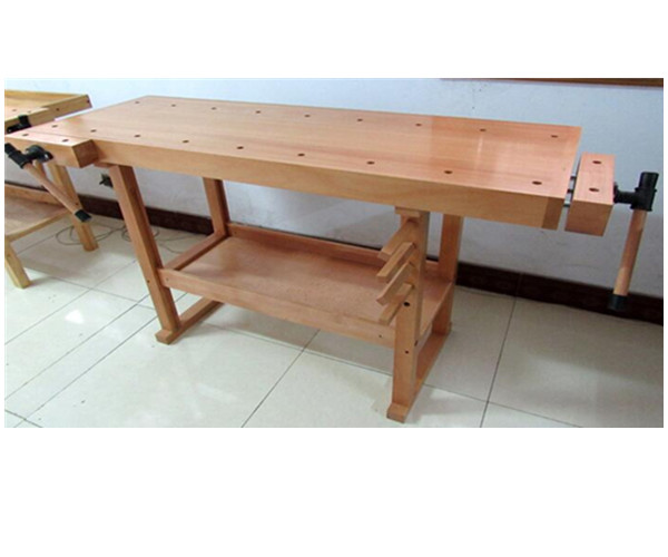 Скамейка деревообрабатывающая из немецкого бука, 152x62x85,5 см