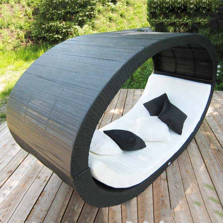 Cheapest Luxury Outdoor Day Rattan Curved Sofas Sun Bed Lounge With Canopy