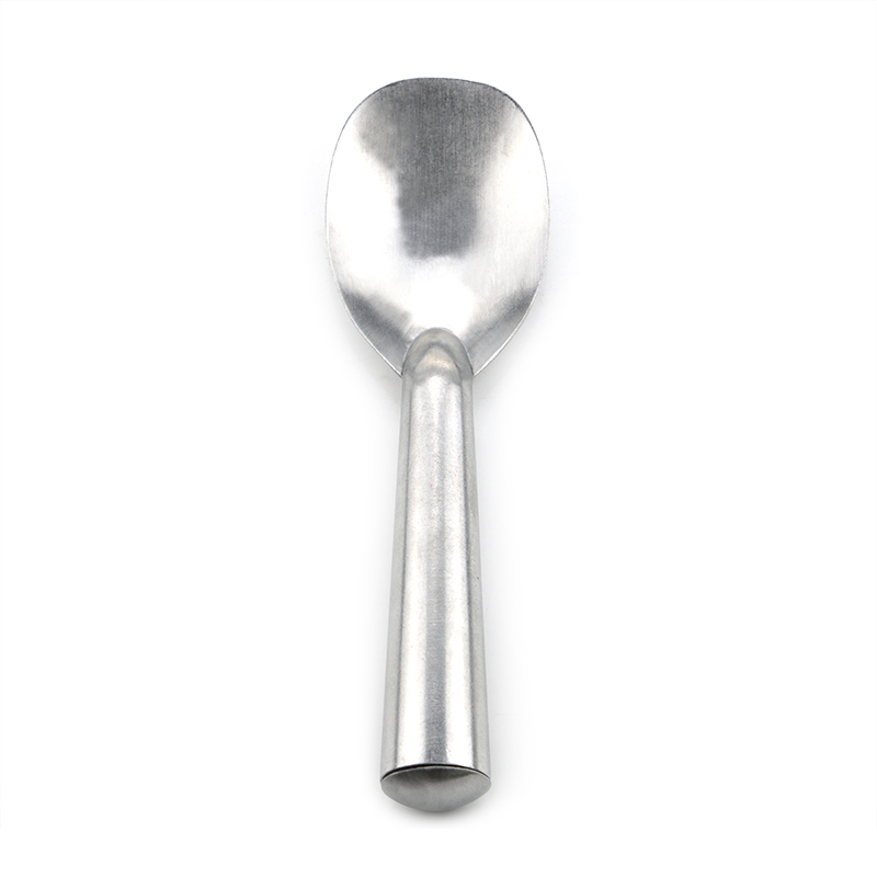 hot selling wholesale new style eco-friendly Material silver spoon