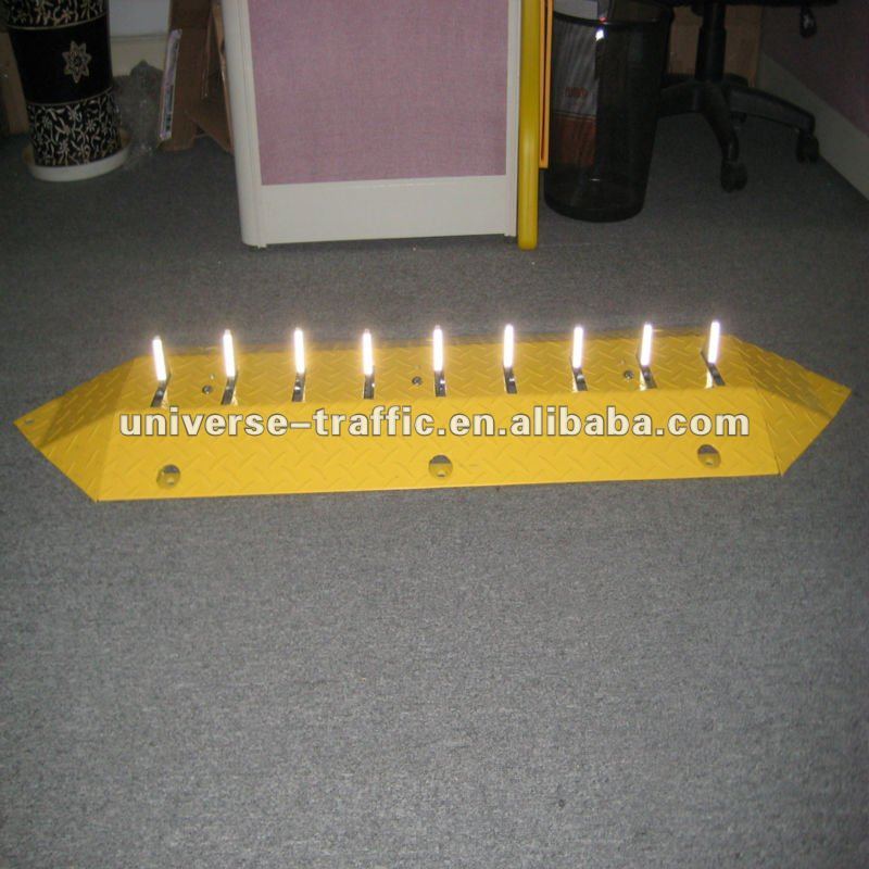 Traffic Safety Metal Speed Breaker