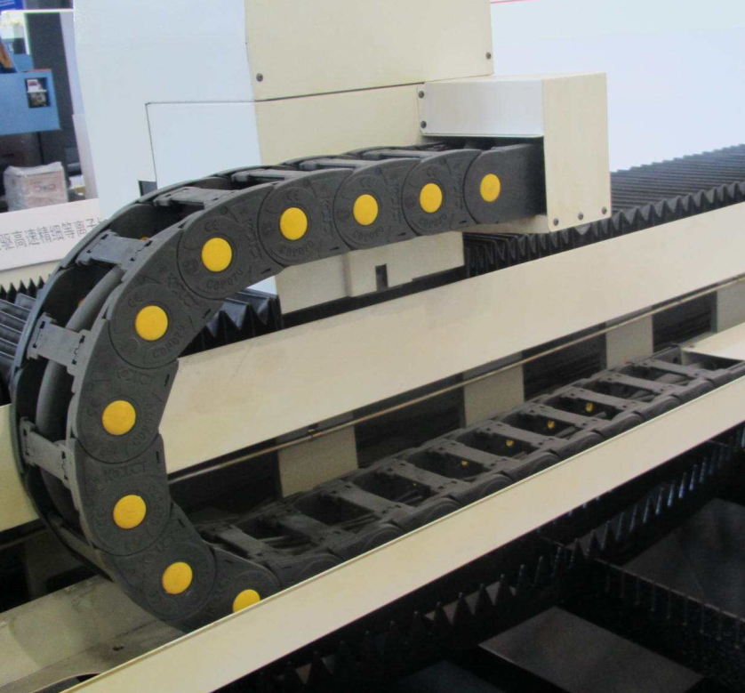 Высокое качество cnc кабель Тяговая цепь
