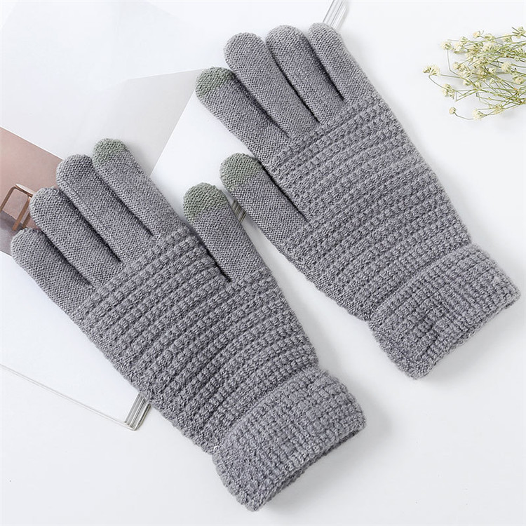 customized winter gloves with touch screen