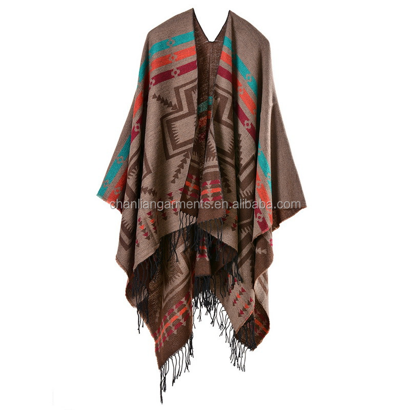 Зимняя шаль и пончо с кисточками Aztec