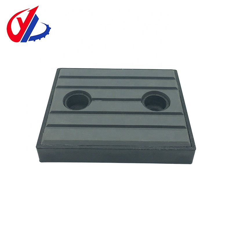 Конвейерный цепной блок для кромкооблицовочной машины HOMAG CCE004