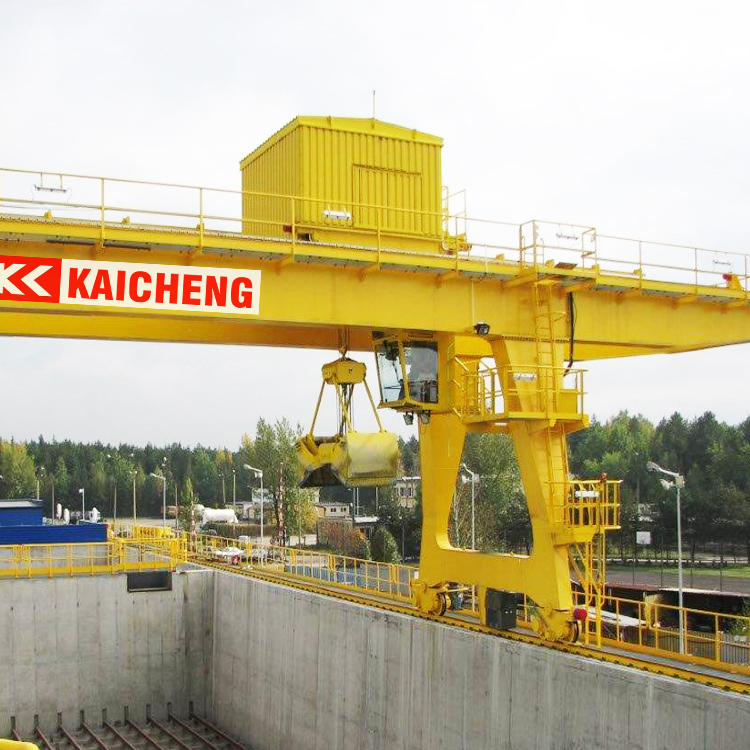 Козловой кран 400 тонн, изготовленный ведущим китайским производителем кранов