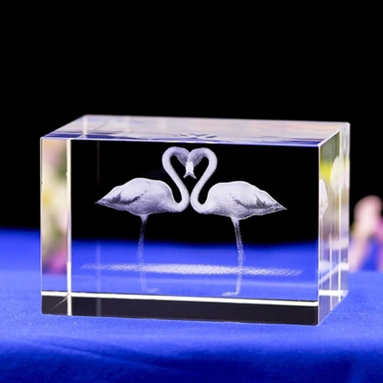 Пользовательский креативный 3D лазерная гравировка лебедь пара кристаллов куб для свадебного подарка