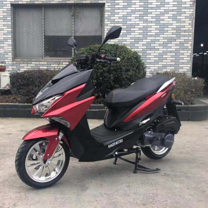 Скутер с мощностью 150CC высокого качества с OTTC