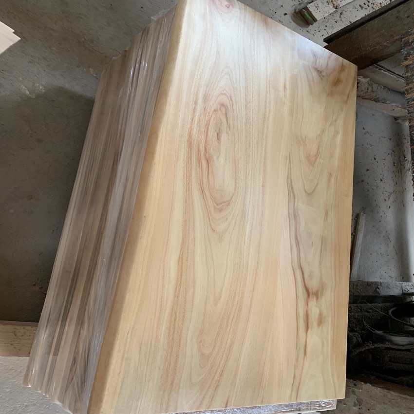 Столешница с 3-5 панелями camphorwood live edge