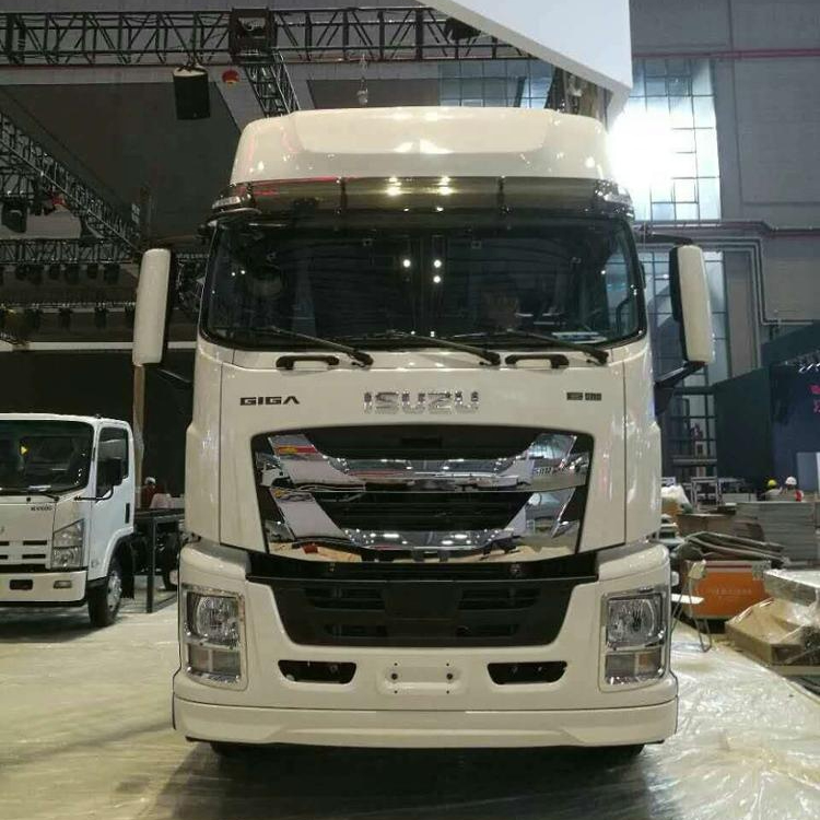 Новый тракторный грузовик GIGA 6X4