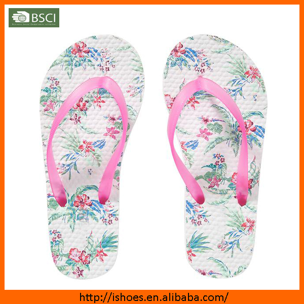 hot selling basic neon color rubber slippers for women