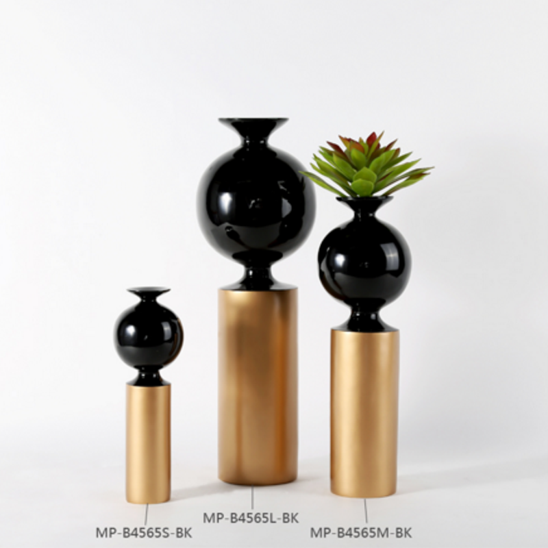 Luxury golden with black resin vases decorating home accessories