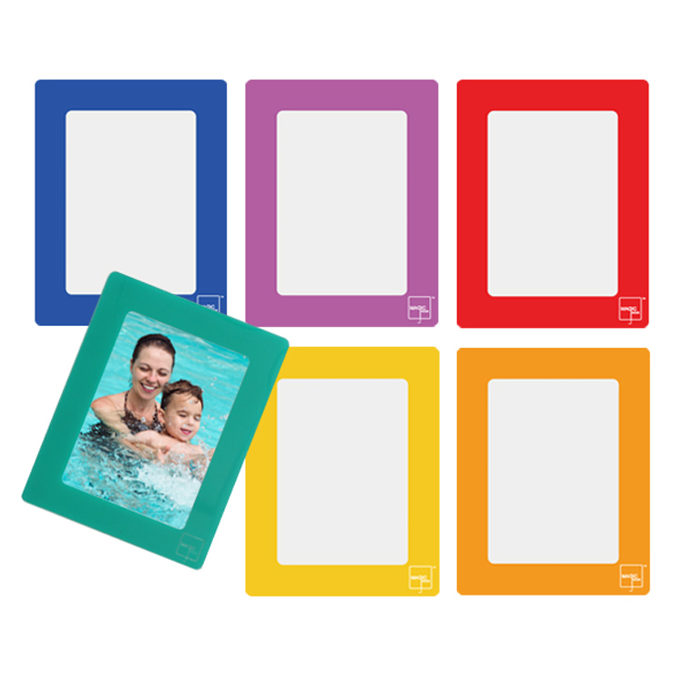 2018 Hot sale adhesive wooden picture photo frame for wall display