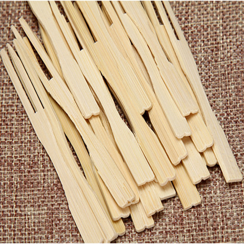 Durable supreme quality bamboo fruit and vegetable fork