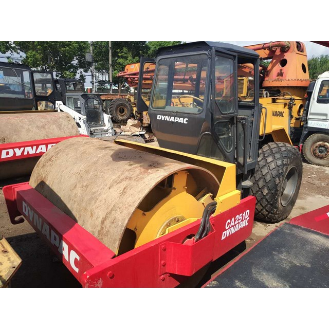 Подержанный дорожный каток Dynapa CA30D/Подержанный дорожный каток Dynapac CA25D CA251D CA301D