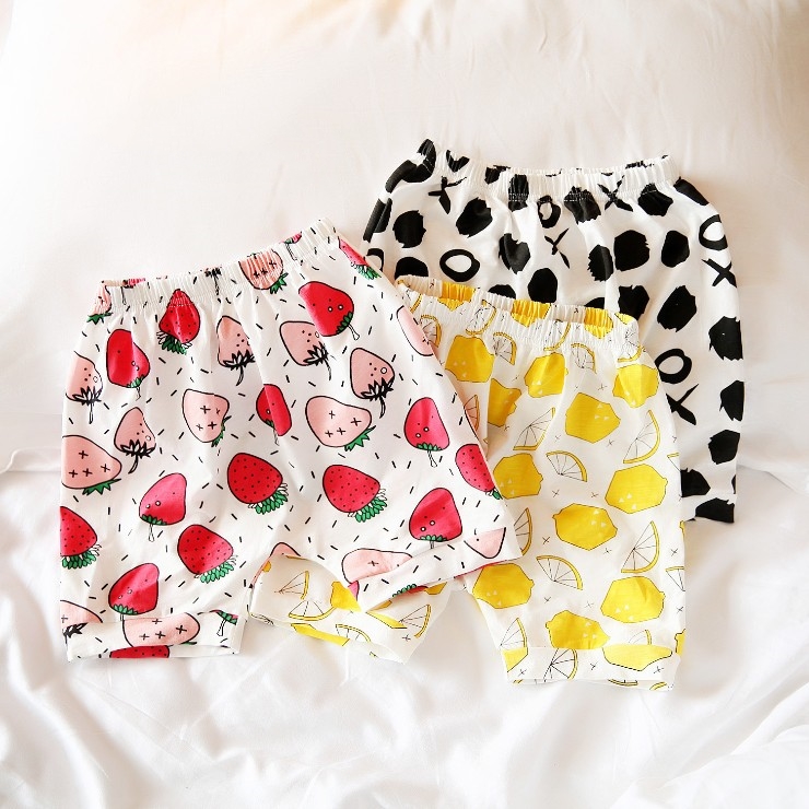 Baby pants& shorts girl's wear 100% cotton all over custom print shorts summer clothes with full fruit printing for baby girl