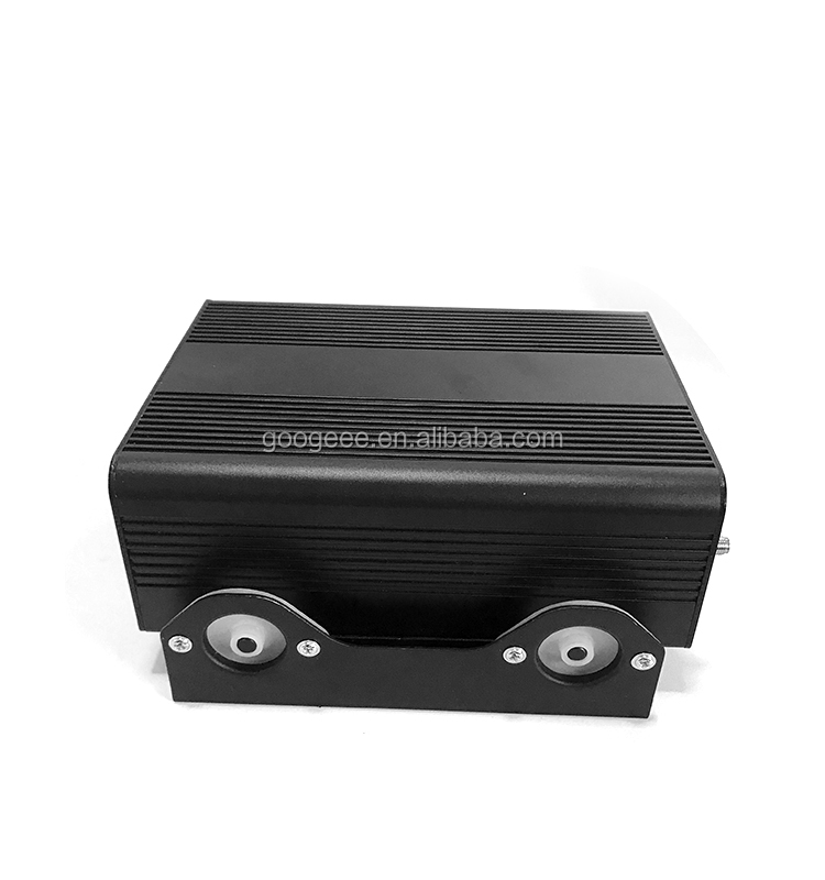 Googeee Автомобиль Blackbox DVR Руководство пользователя с 2.5 дюймов жёсткие диски SATA
