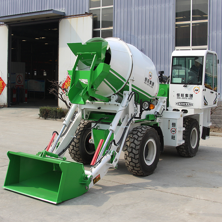 Automatic loading 2.4m3 concrete mixer truck with rotatable tank