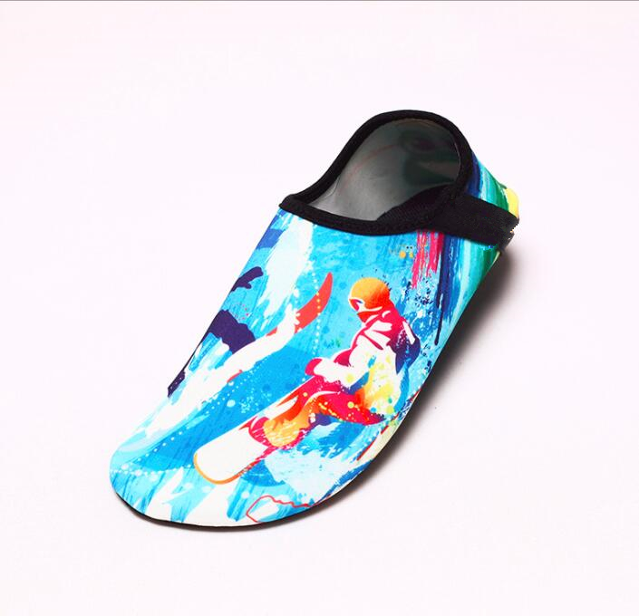 Printing cartoon pattern Water Shoes beach shoes for kids