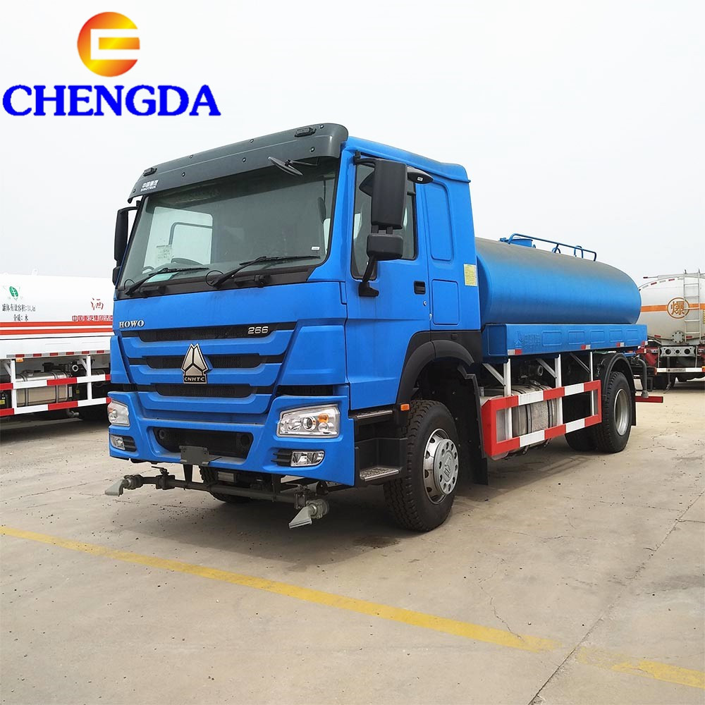 Недорогой и тонкий аквариумный грузовик Howo 6x4 371hp