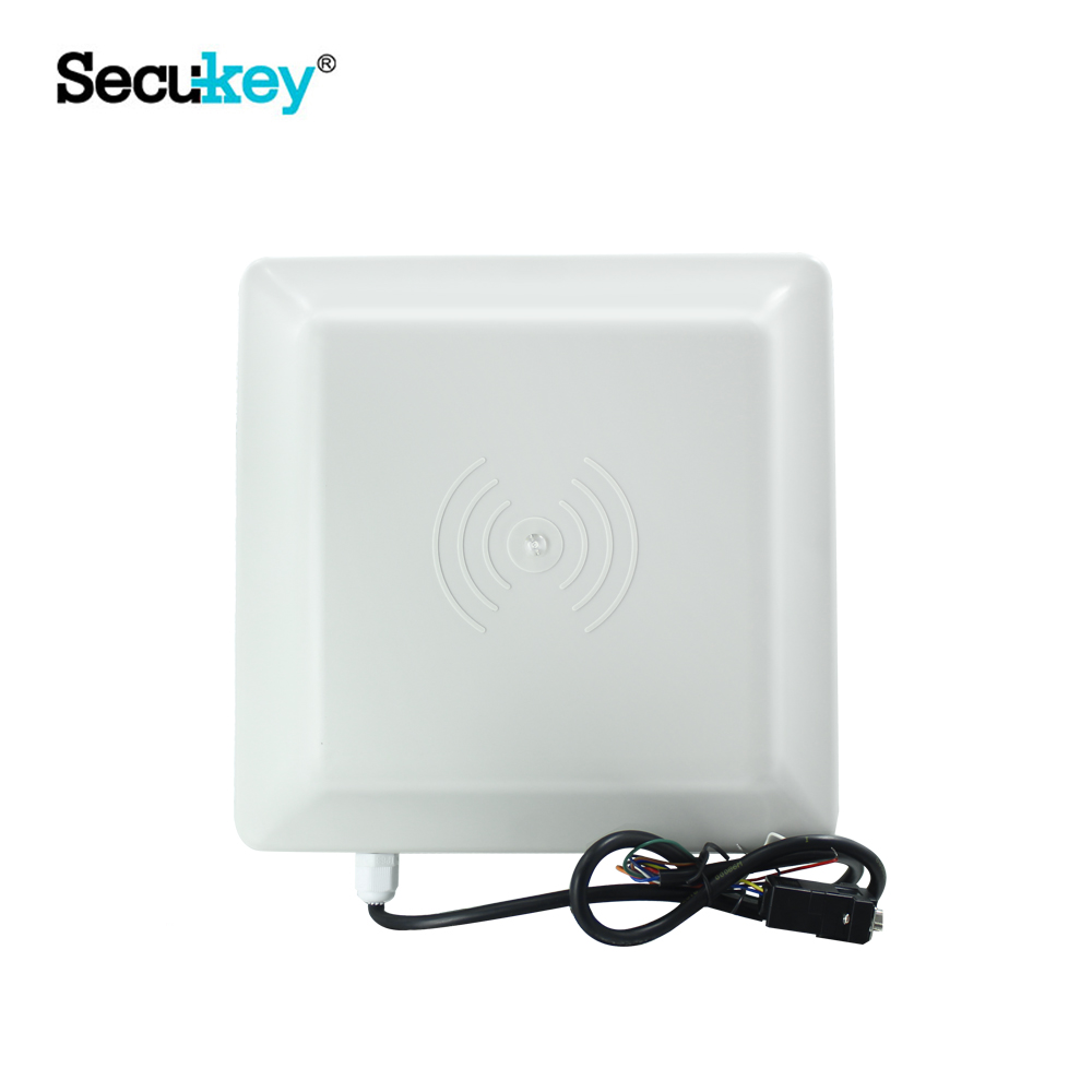 902 ~ 908 МГц Частота RS232/485 большой радиус приближения RFID UHF считыватель 1-5 м