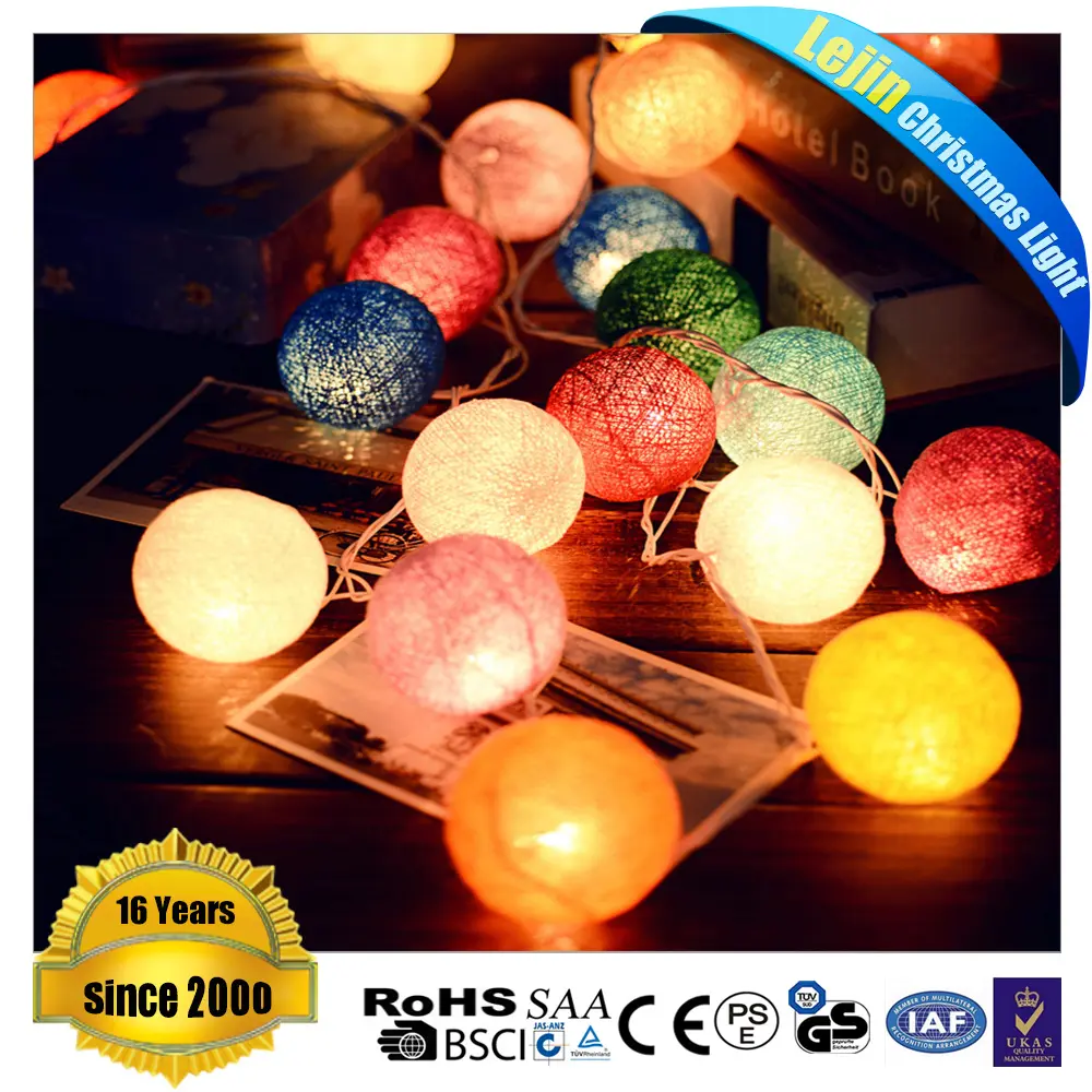 Различных размеров красочные светодиодные праздник света украшения с 6 см 7.5 см ватные шарики