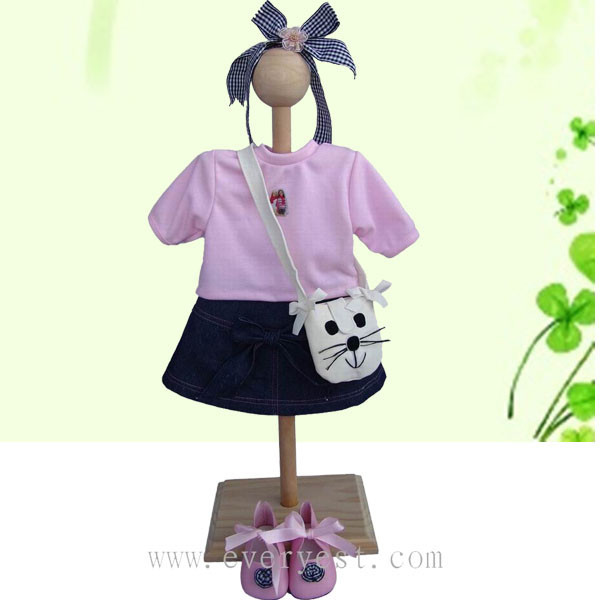 коллективные используемые American Girl куклы одежду