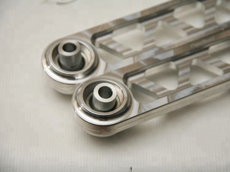 OEM CNC Обработанные Задняя Нижняя управление оружия для автозапчастей