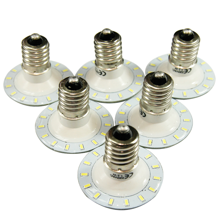 Оптовая продажа рождественского светодиодного освещения турбо фонарь лампа E14 60SMD3014 с тактовой мерцающей Смола Водонепроницаемый солнечной энергии экономии 110v