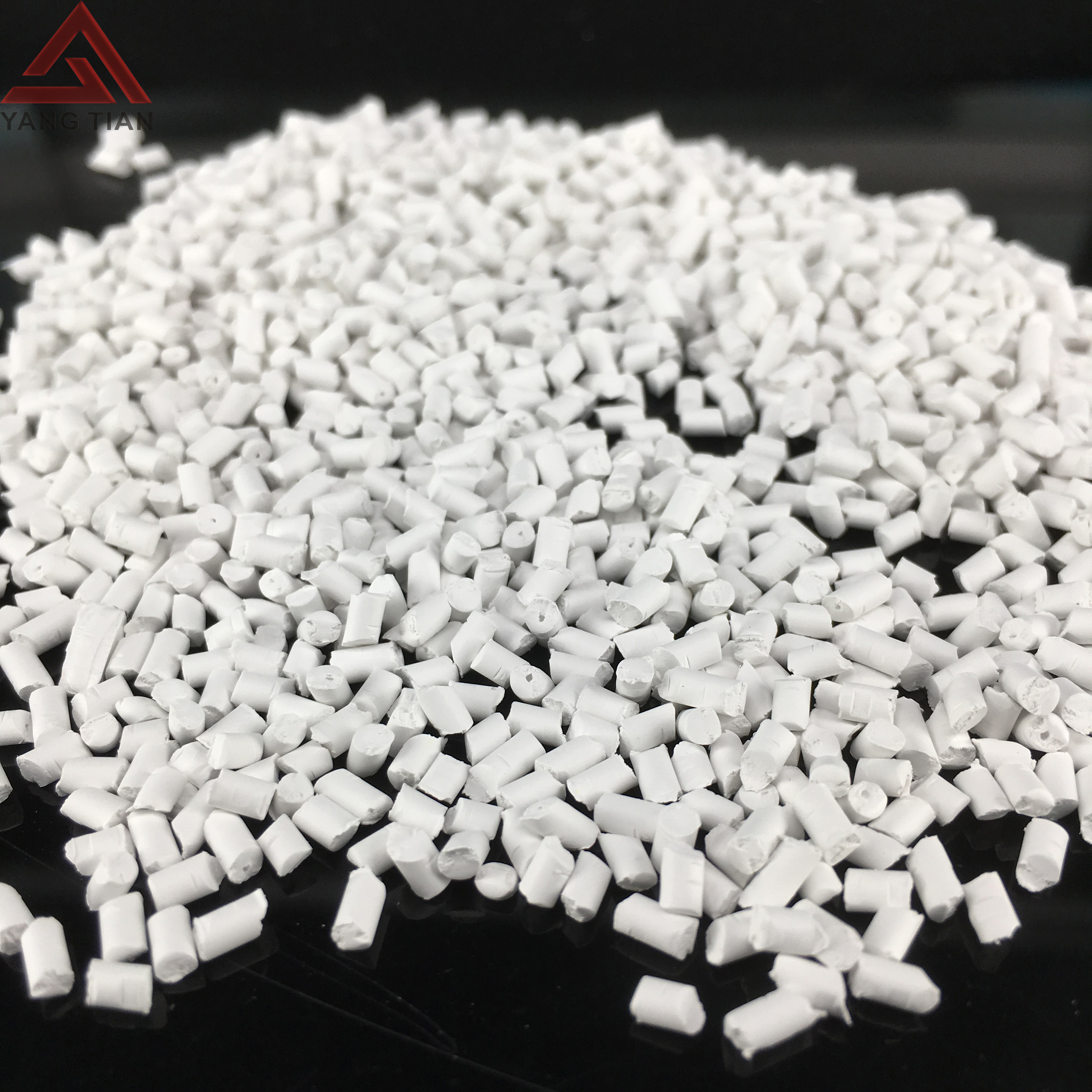 Функциональные пластиковые круглые гранулы PP PE PS ABS PET rutile tio2 white Masterbatch для промышленного продукта