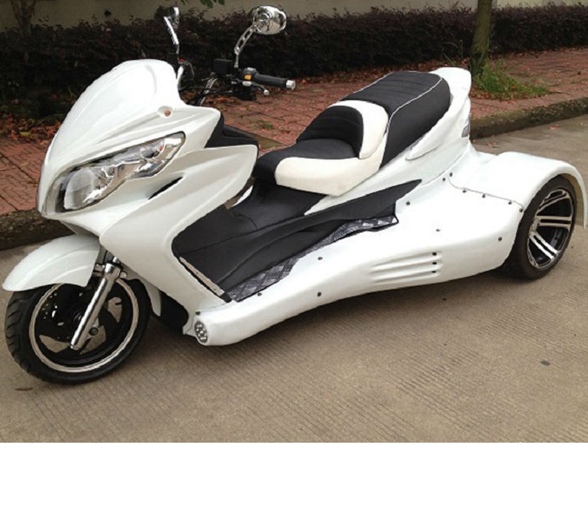 Новый EEC 300CC TRIKE CVT