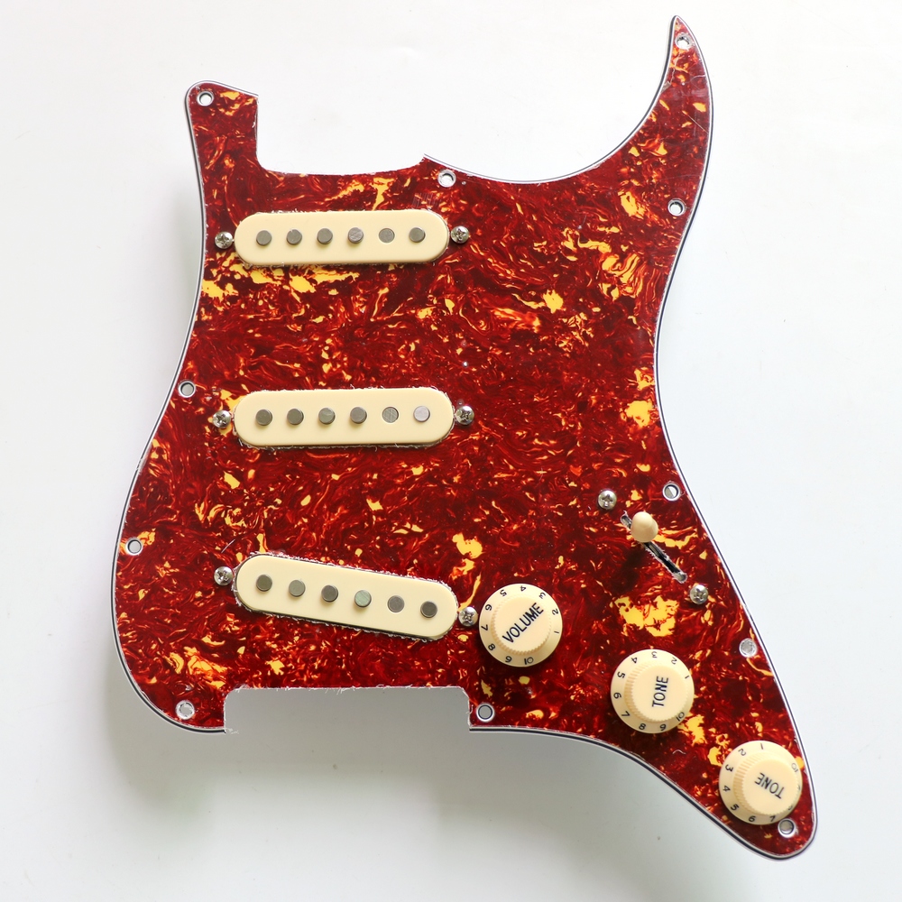 Предварительно Проводные strat Pickguard с Alnico V одиночной катушки ЗВУКОСНИМАТЕЛИ ДЛЯ SSS гитары