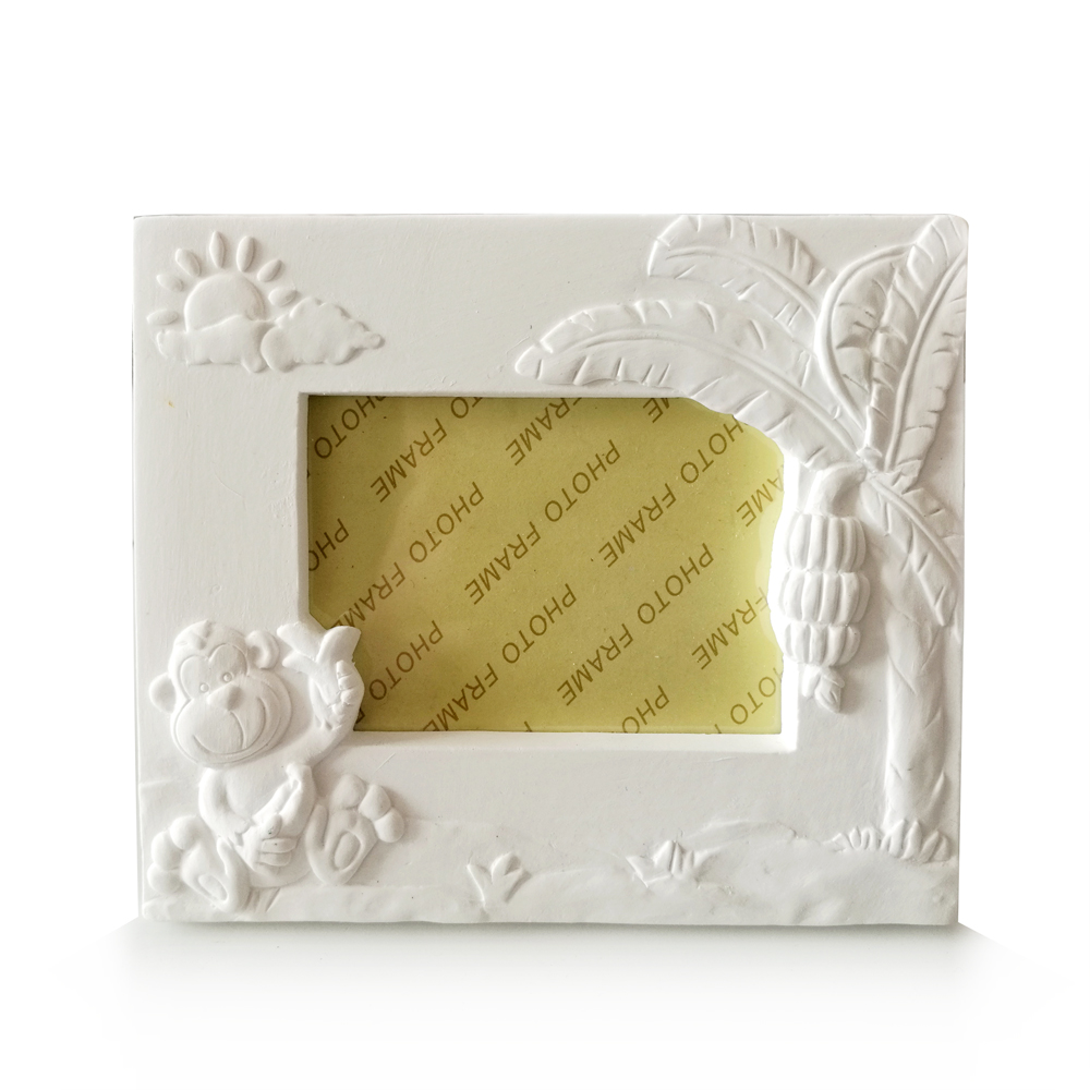 Kids DIY painting white ceramic photo frame