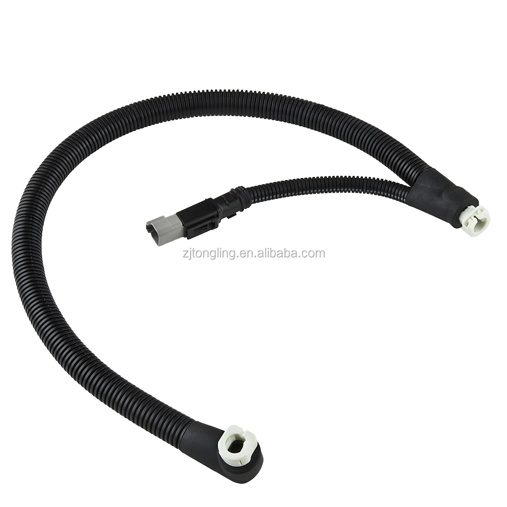 Electrically heated SCR hose assembly