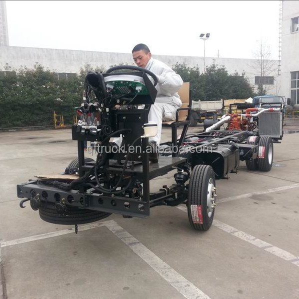 8 м Dongfeng 4x2 ручной дизельный задний двигатель шасси для автобуса на продажу