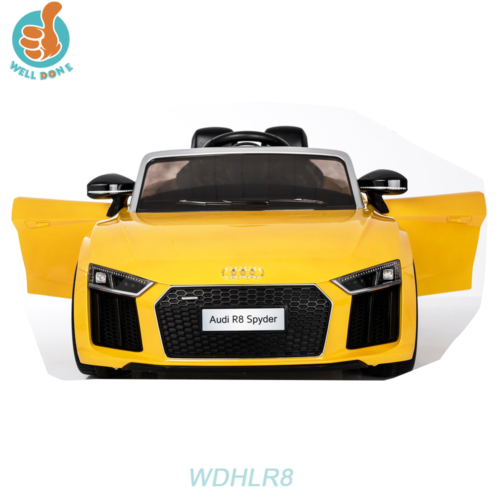 Лицензионные автомобильные игры Audi R8 WDHLR8, 2,4g r/c, двойная дверь, открытый дисплей, музыкальная подсветка